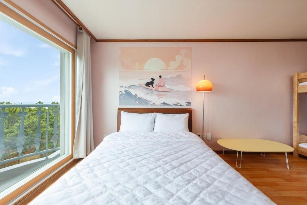 Mung&Surf Hotell Gangneung Rom bilde