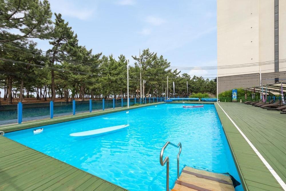 Mung&Surf Hotell Gangneung Eksteriør bilde